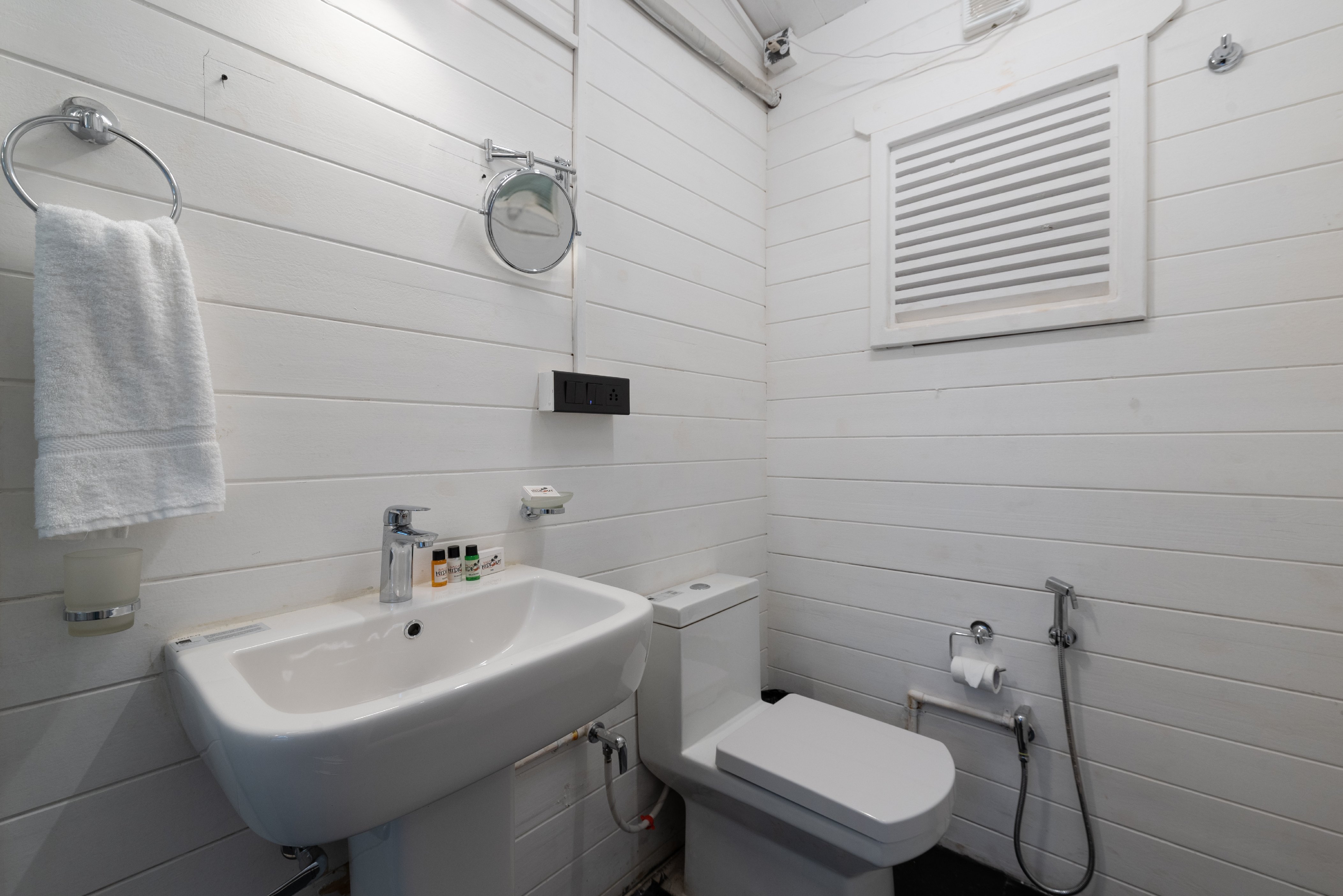 Harriet Baga Beach Resort Room Type - Platinum Suites