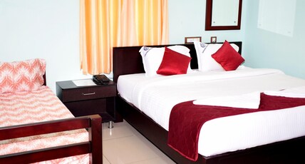 Grand Pacific Room Type - Deluxe Triple Room