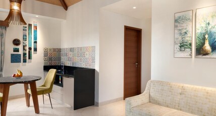 Hawthorn Suites by Wyndham Dwarka Room Type - 2 King Beds, Family Suite, Non-Smoking