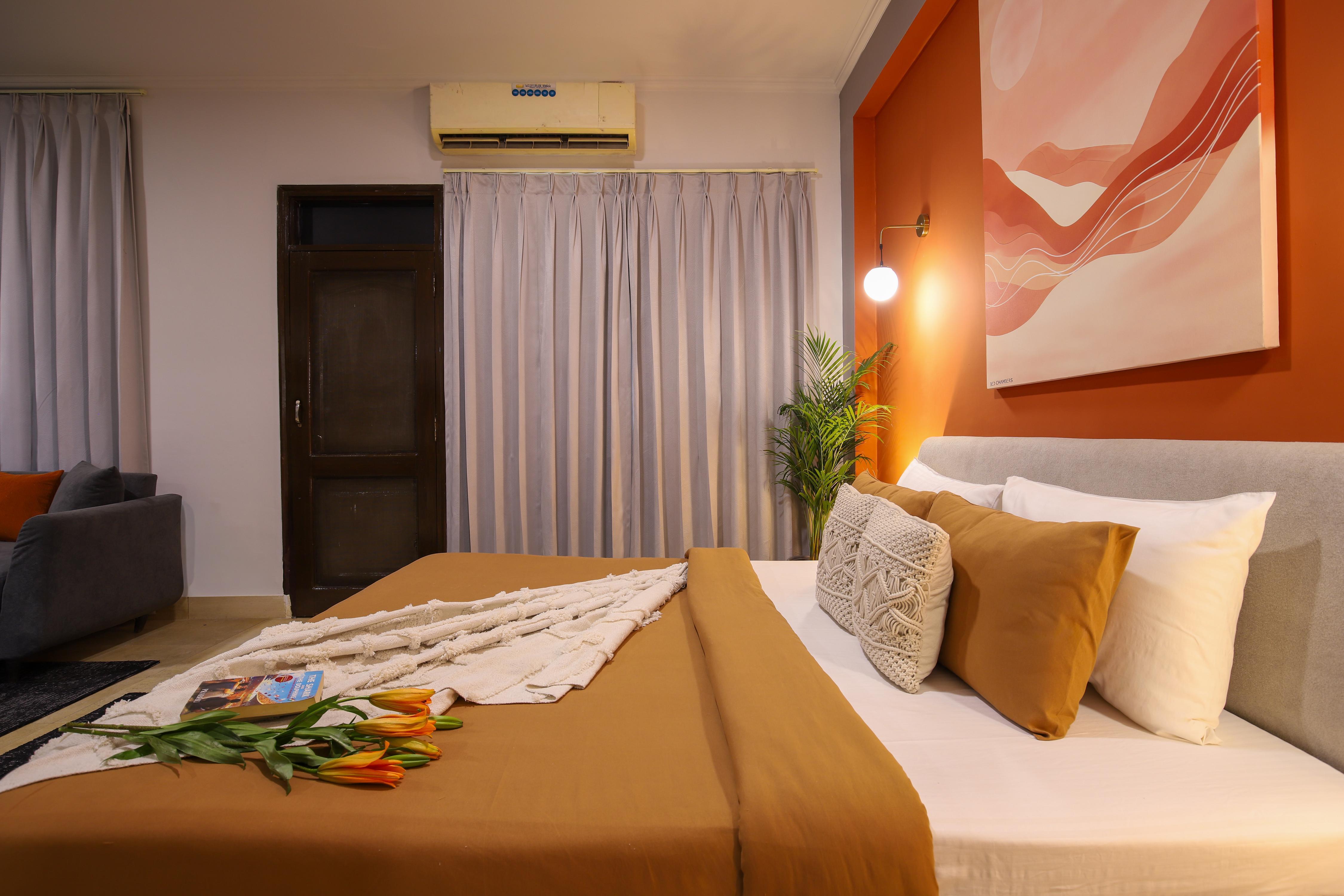 BedChambers Serviced Apartments | Near Golf Course Road Room Type - Standard Studio