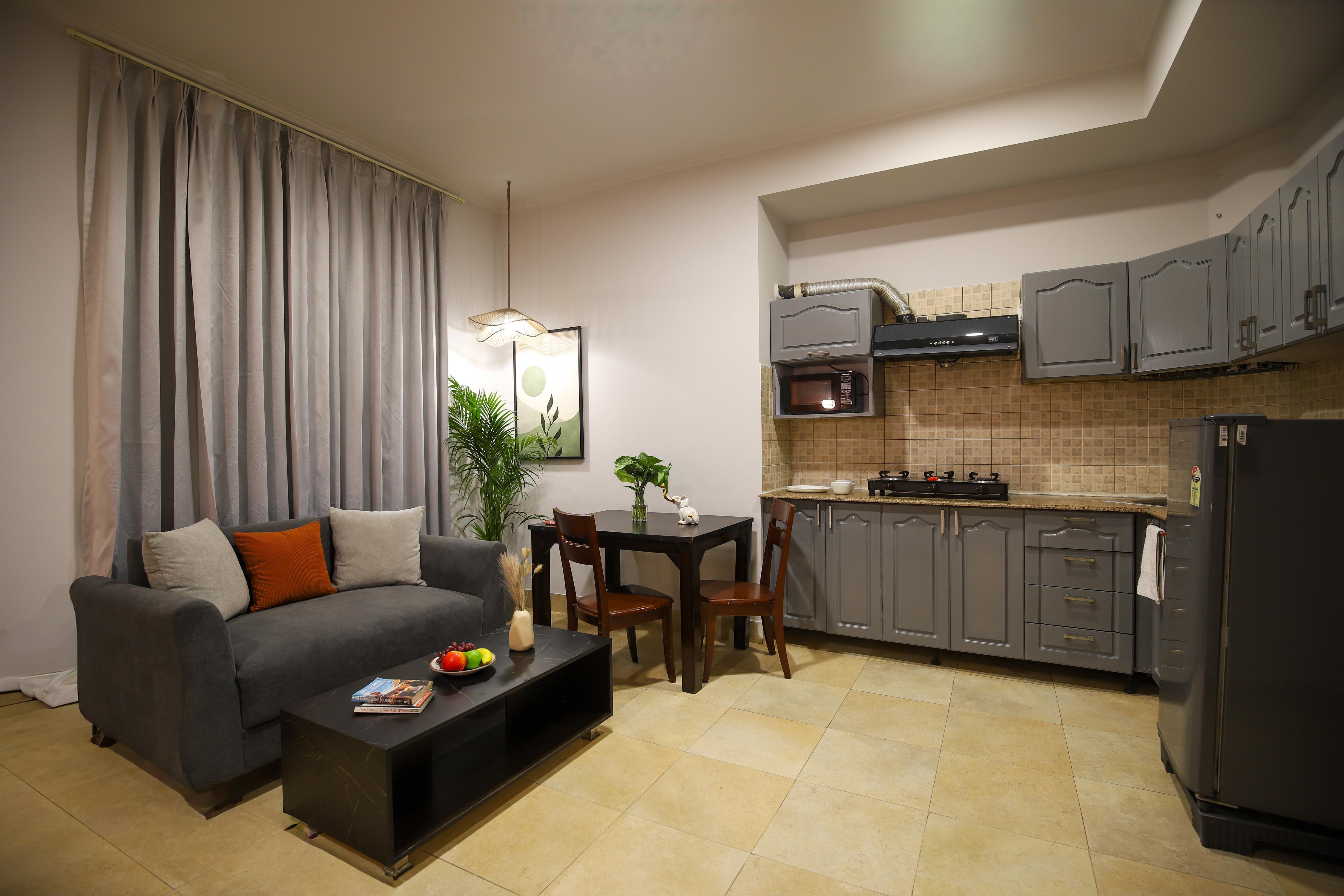 BedChambers Serviced Apartments | Near Golf Course Road - Tap to explore photos