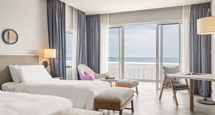 Mercure Vung Tau Room Type - Executive room, Sea View - Twin bed