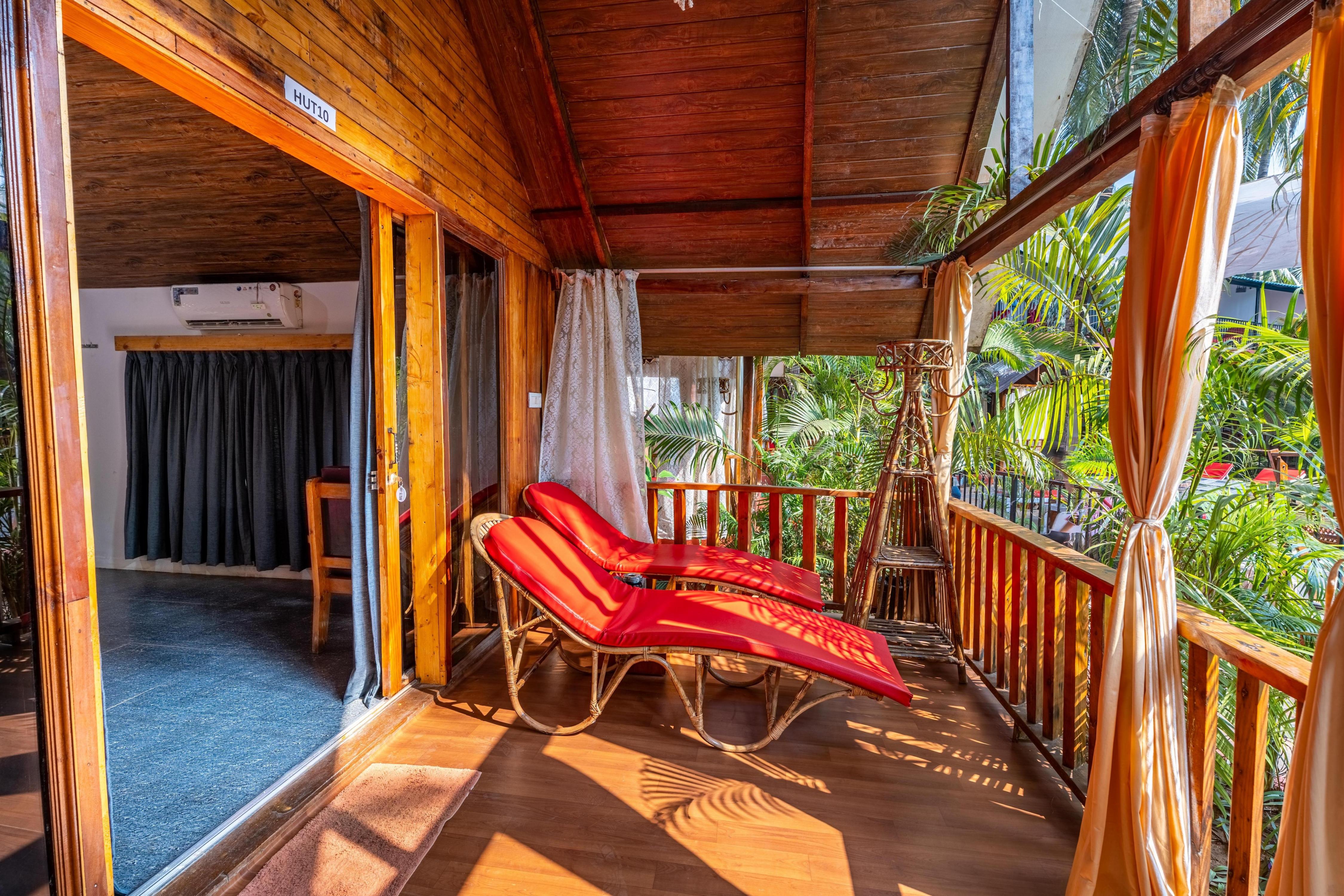 Simrose - Tap to explore photos