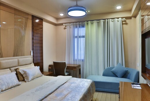 Hotel Fun Residency By Antra Group
