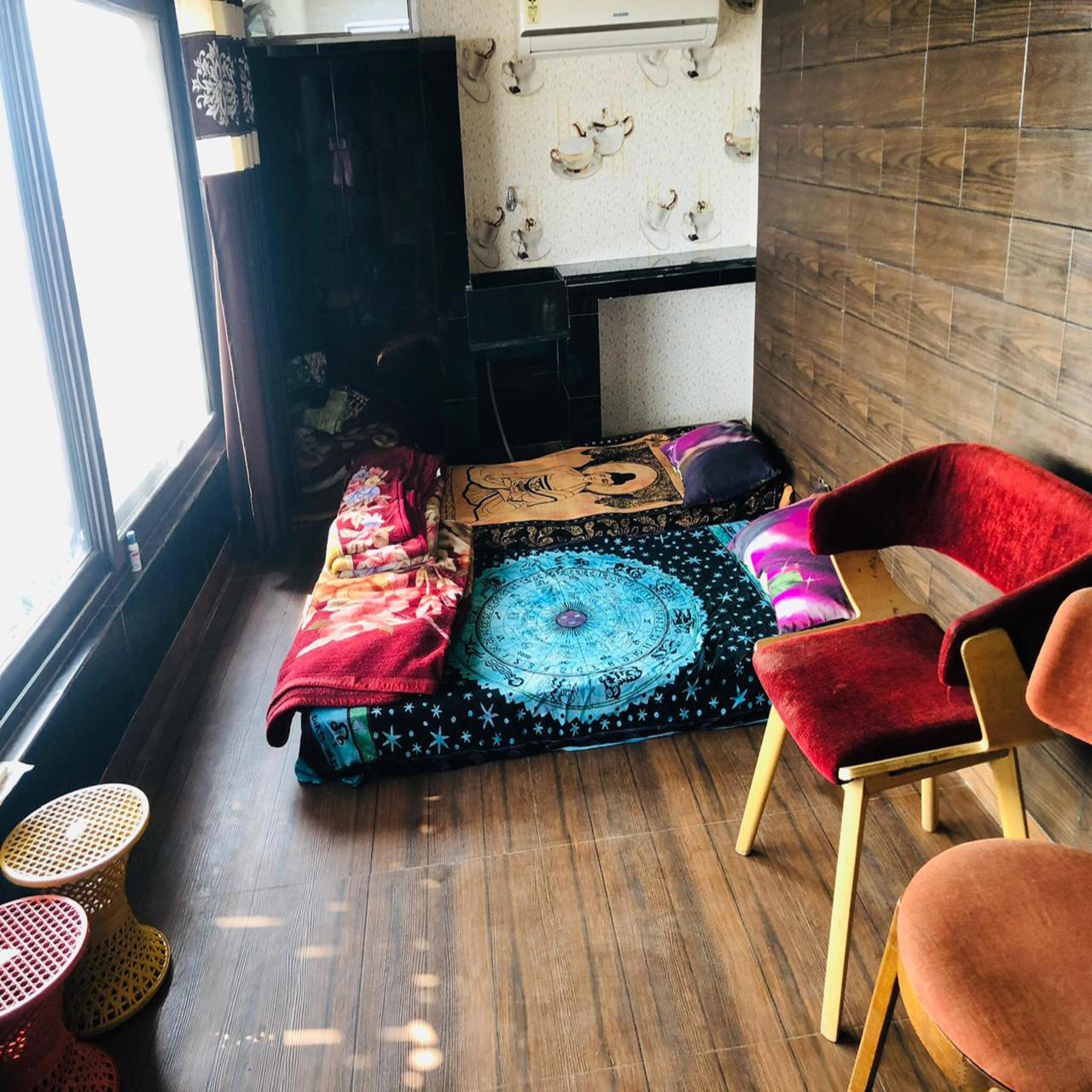 Bhoora House Luxury rooms - Tap to explore photos