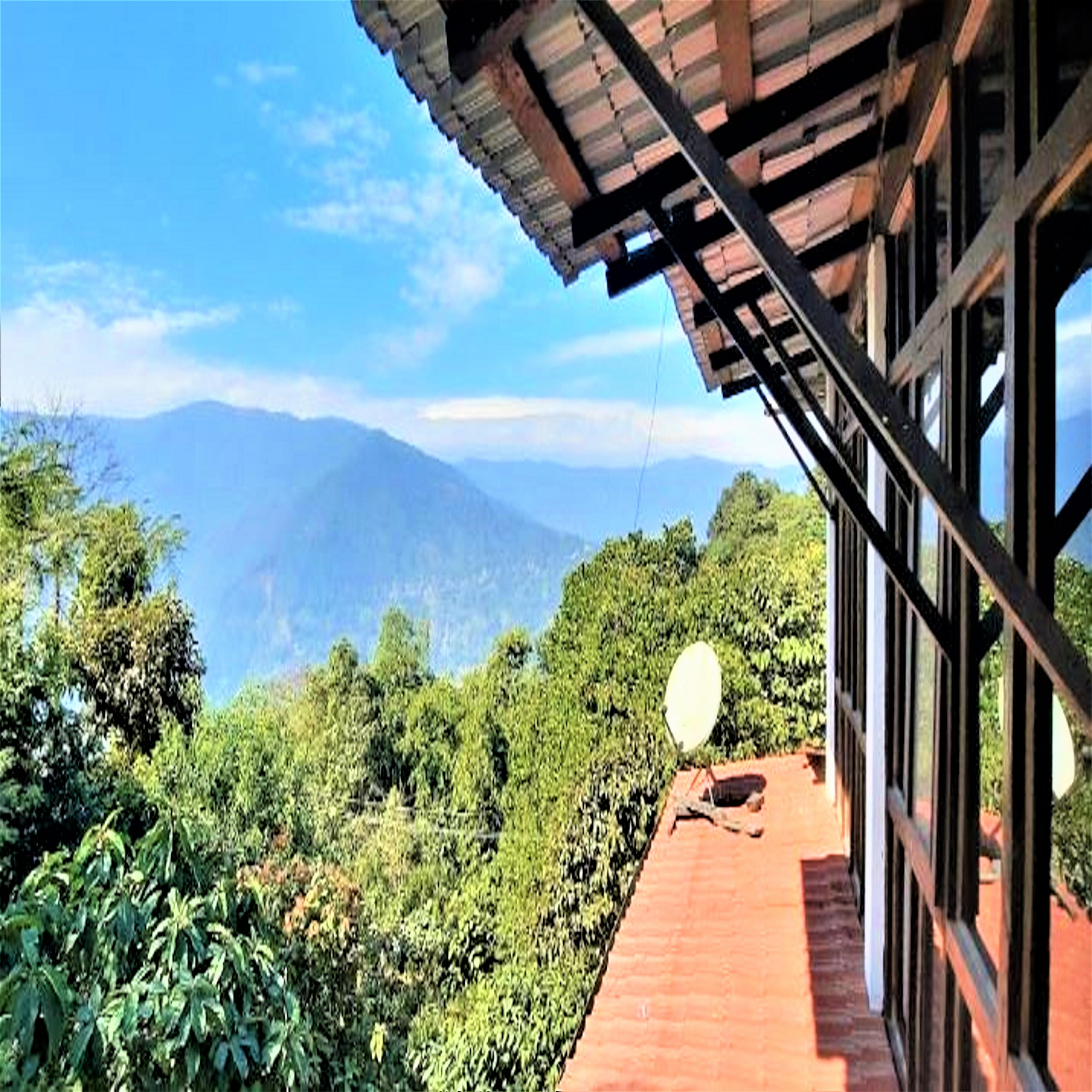 Darjeeling Home - Tap to explore photos