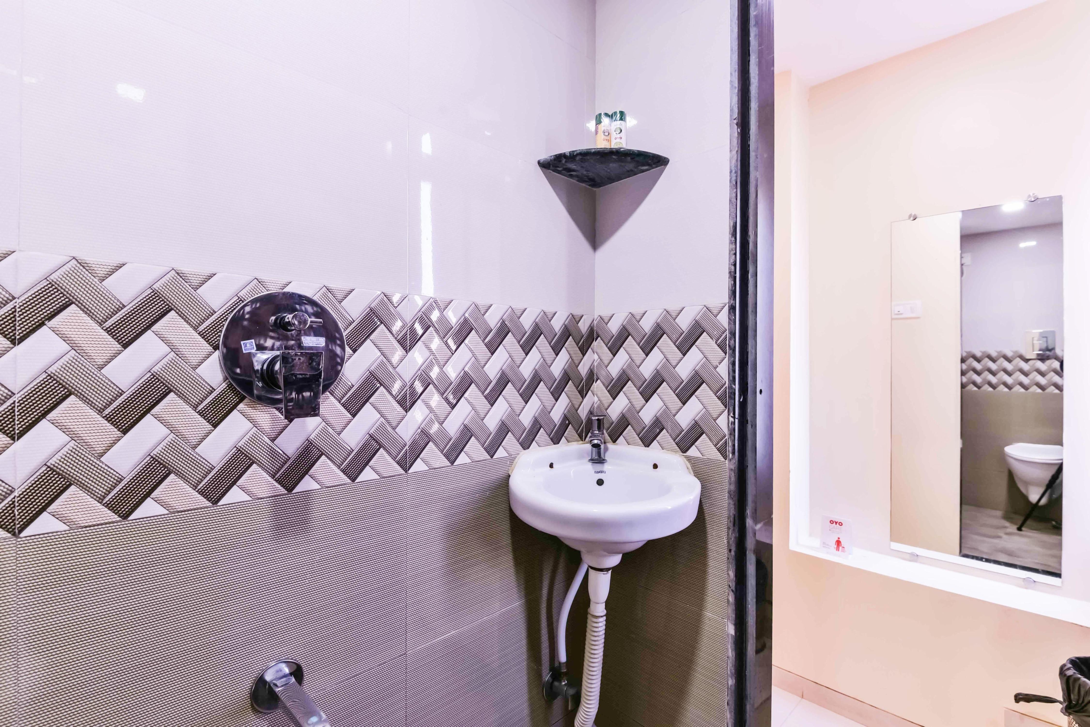 Hotel new shree niwas - Tap to explore photos