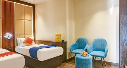 Hotel Le Grand Room Type - Luxury Triple Suite Room with Smart TV