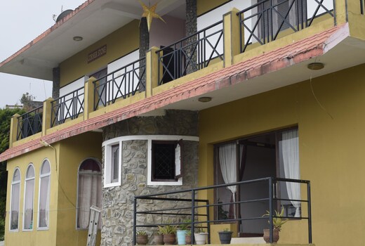 Hotel Corner Stone