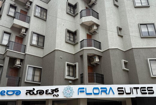 FLORA SUITES