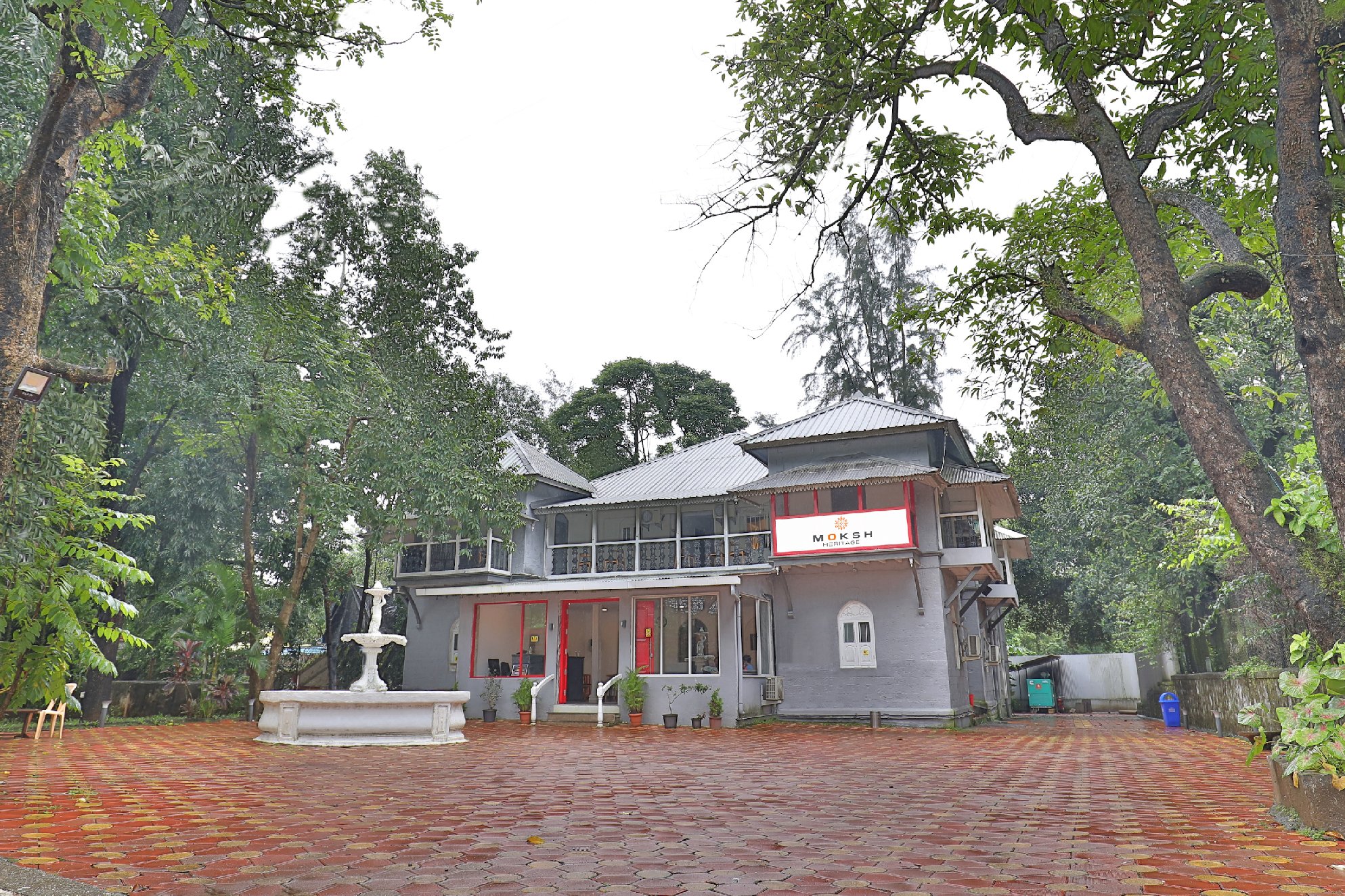 Main gallery