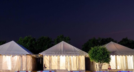 Desert Fortune Resort | Swimming Pool & Safaris Room Type - Premium Luxury Tent with Bathtub