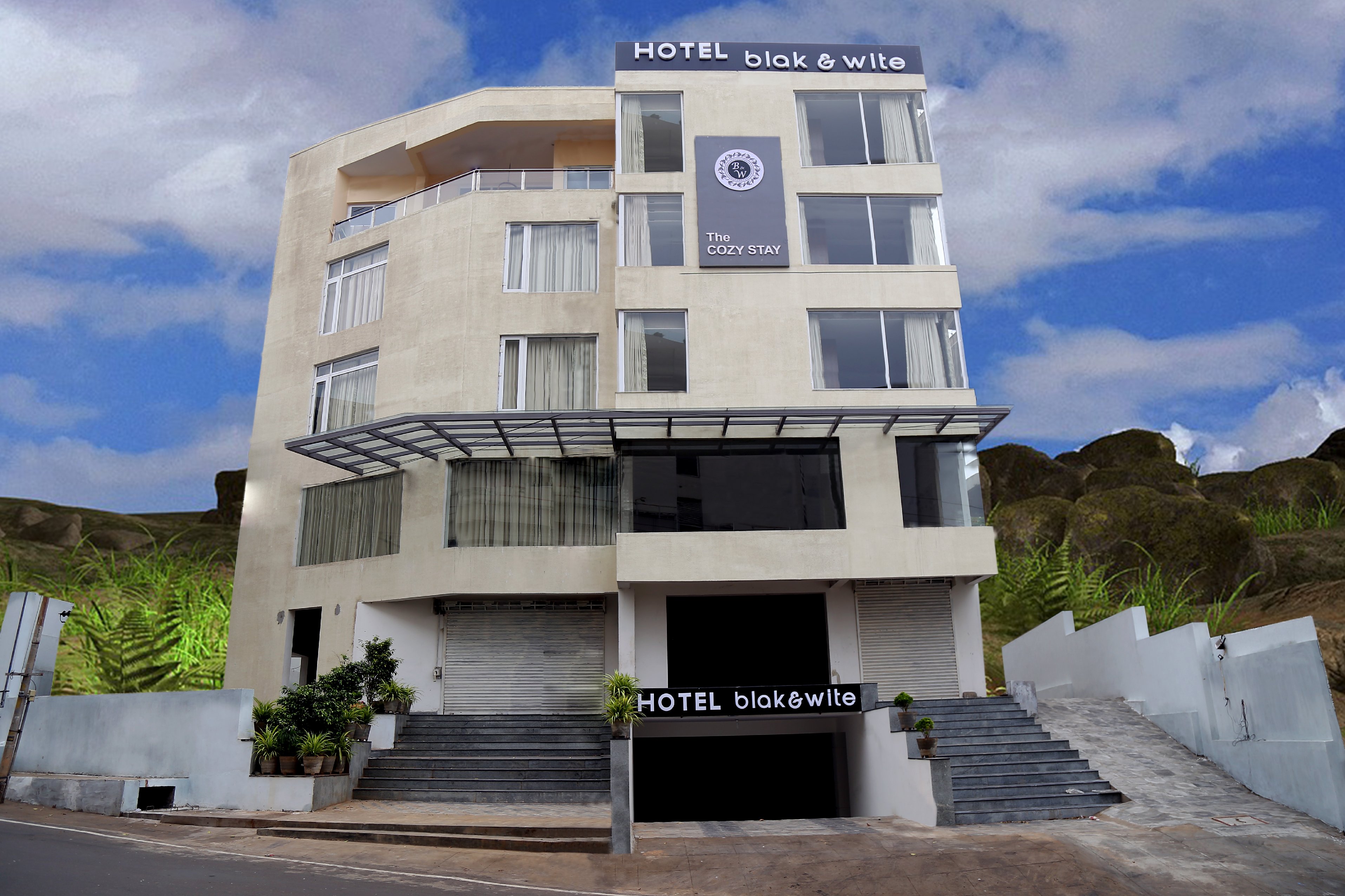 Hotel Blak & Wite