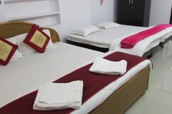 Ashish Guest House, Goverdhan Vilas