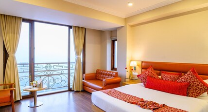 Sinclairs Gangtok Room Type - Valentine room