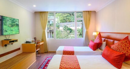 Sinclairs Gangtok Room Type - Deluxe Family room