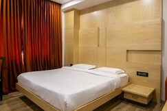 PPH Living Railotel Apartment | Rooms & Caretaker