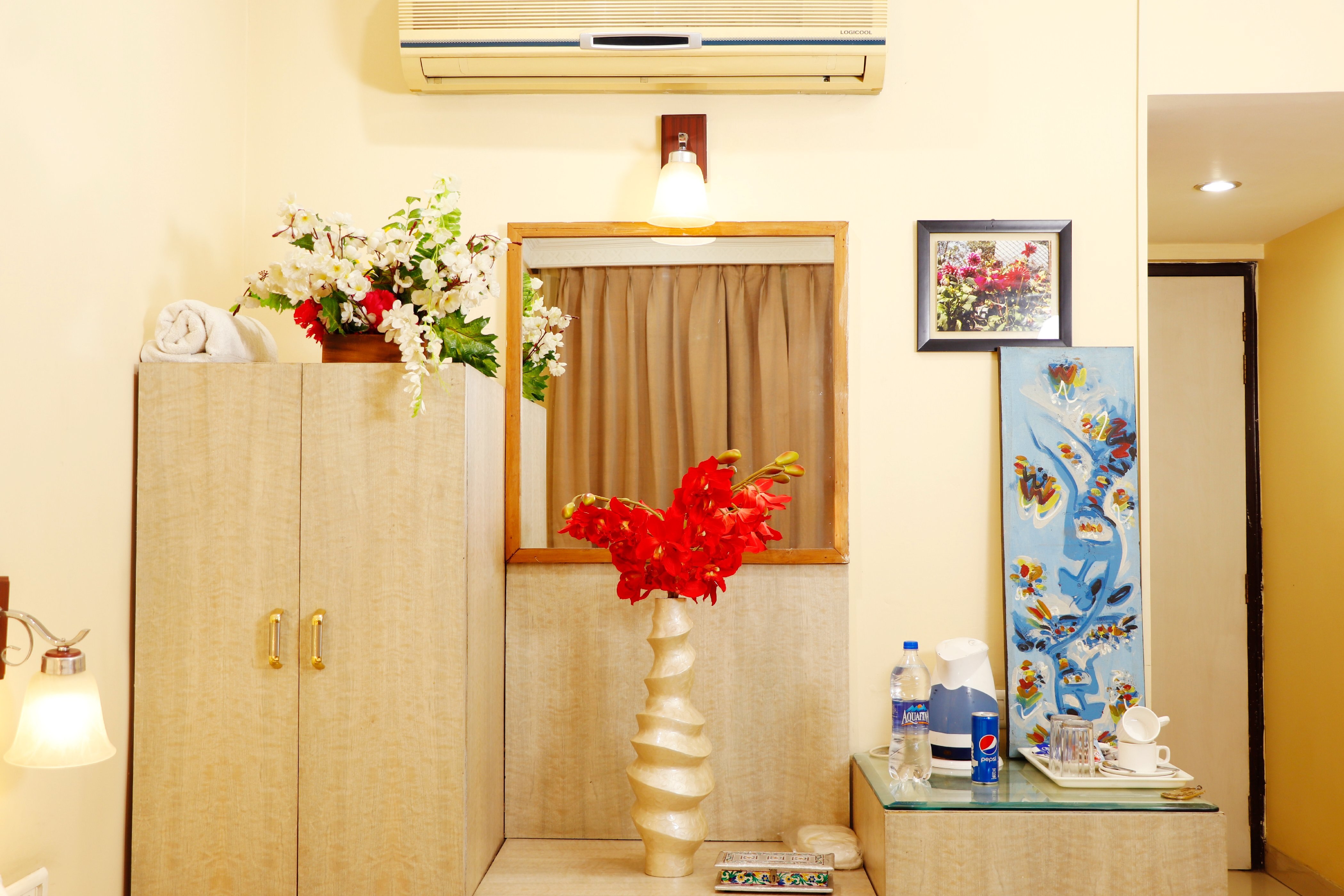 RASS HOTEL - Tap to explore photos