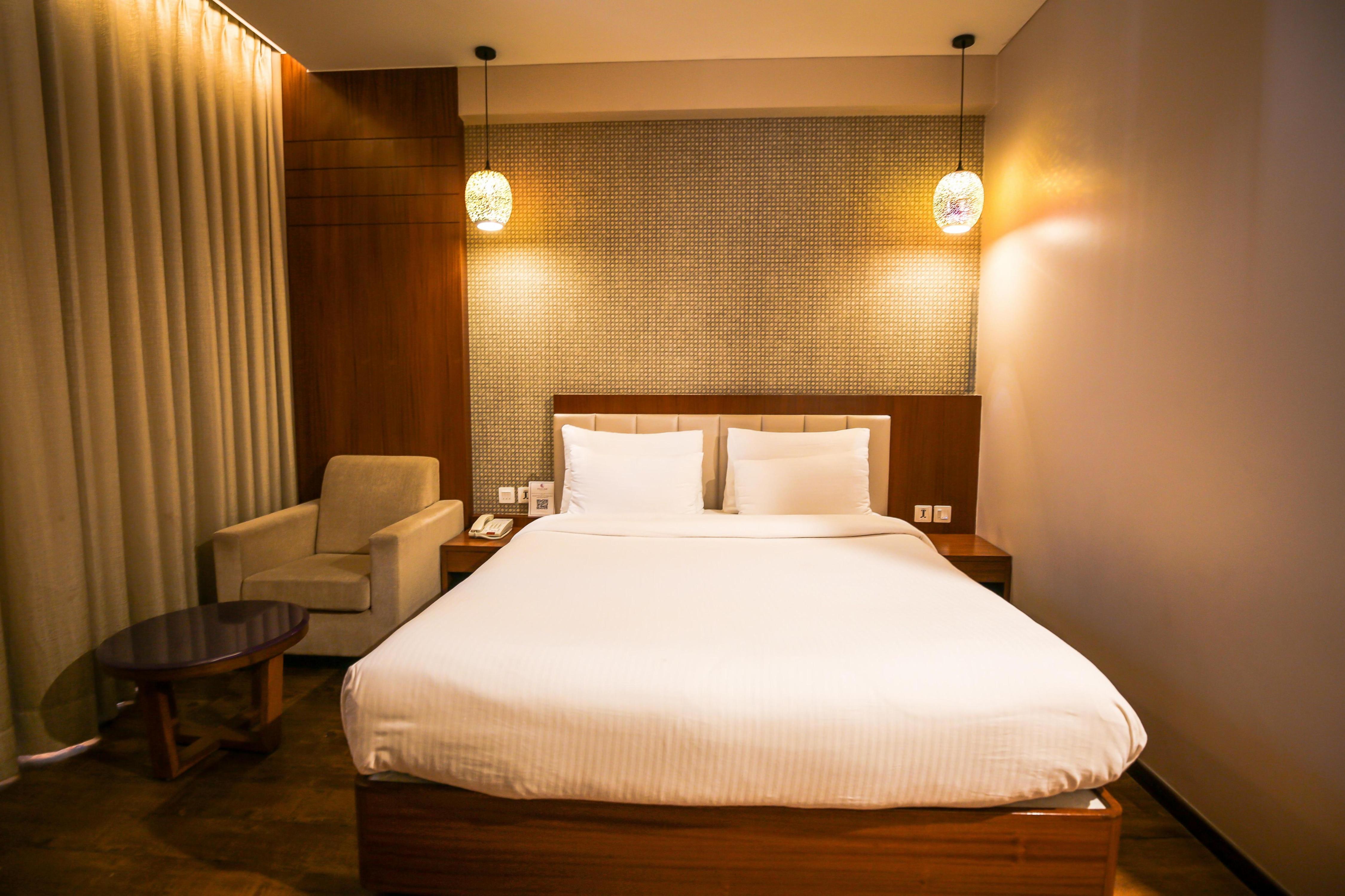 Pristine Hotel - Tap to explore photos