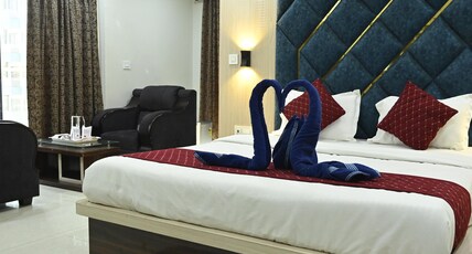 Hotel Dayal International Room Type - AC SUPER DELUXE FRONT SIDE