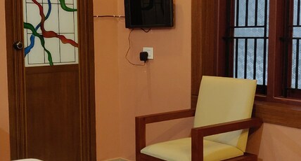GATEWAY AIRPORT HOTEL Room Type - Standard King