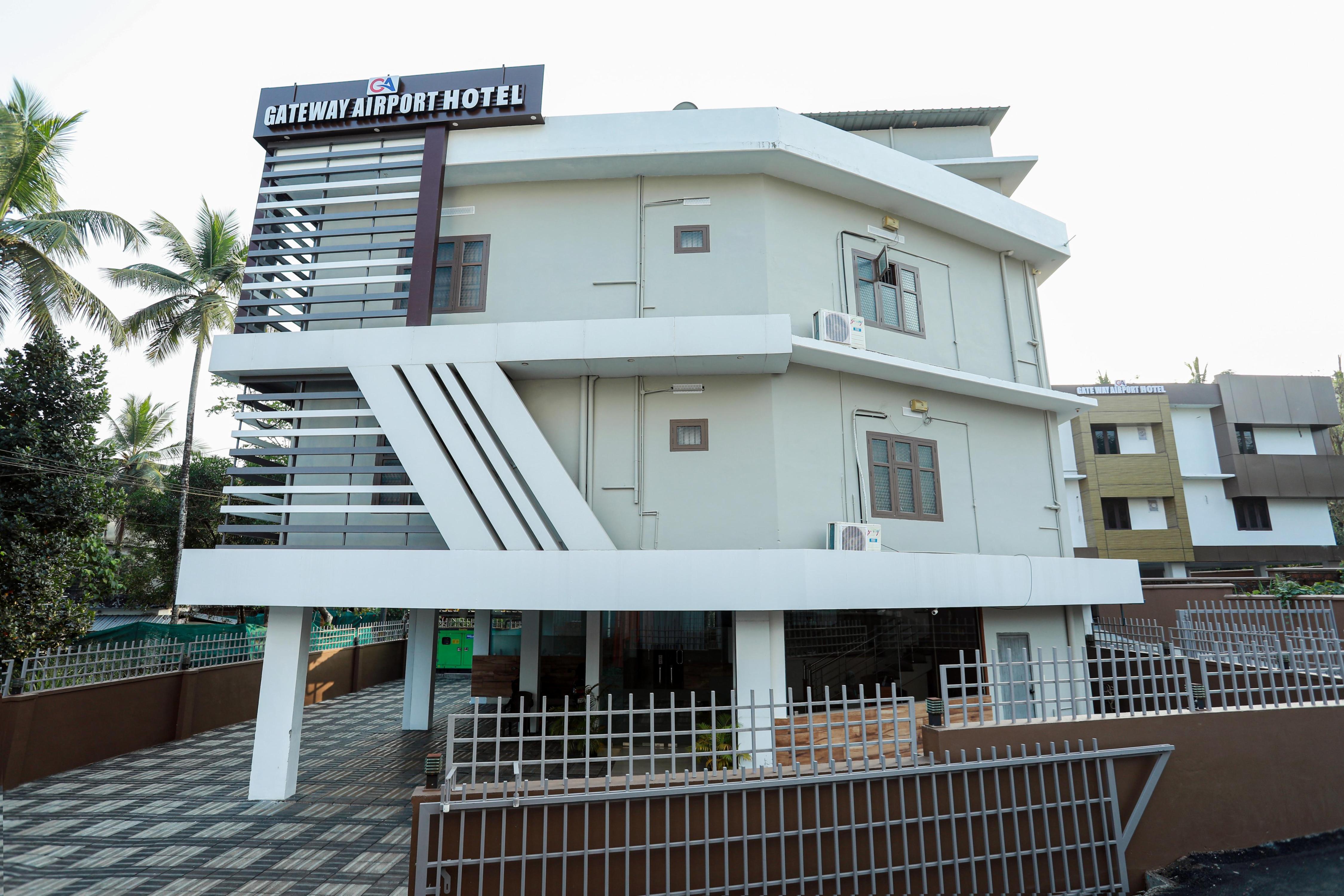 GATEWAY AIRPORT HOTEL