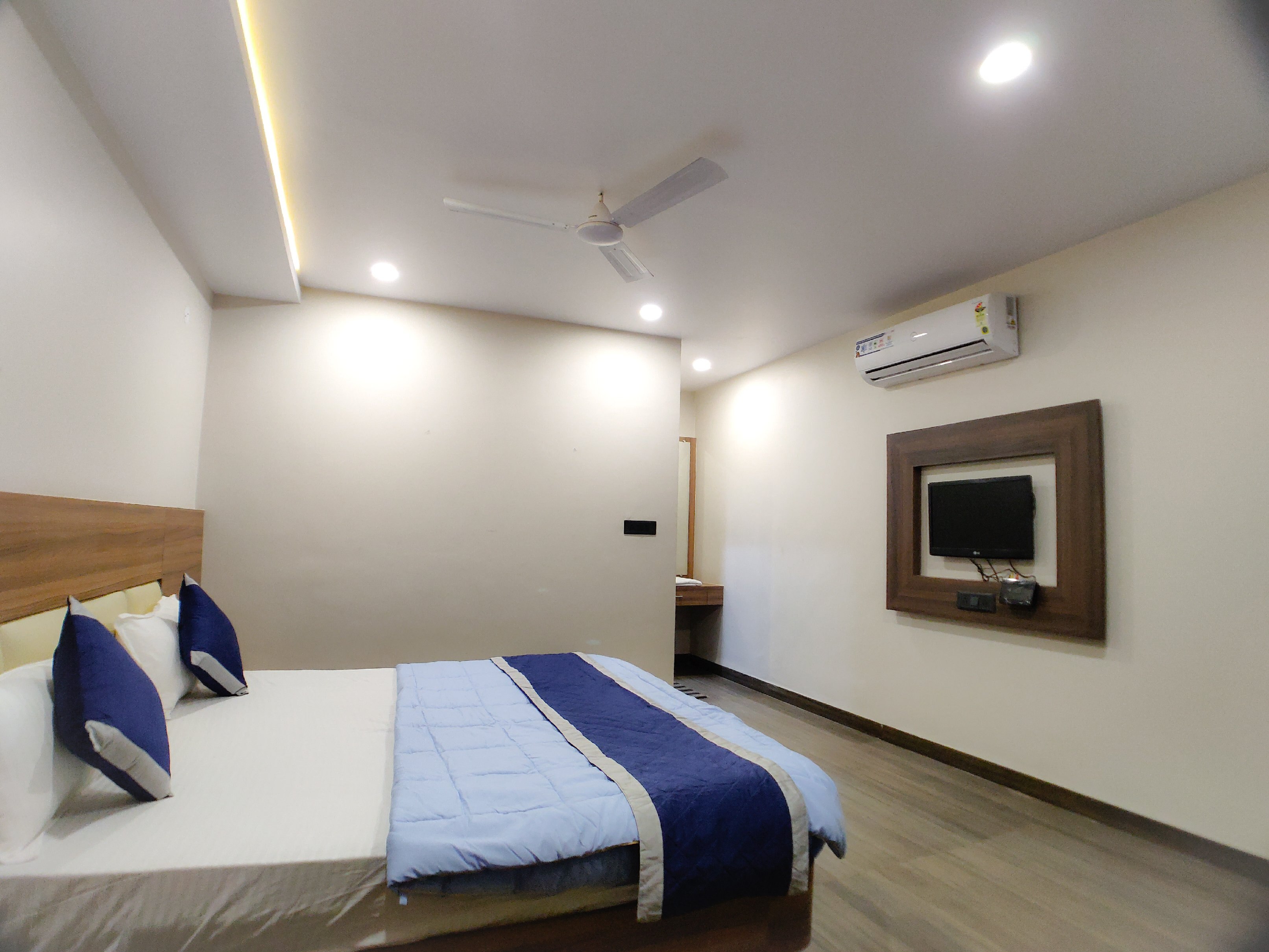Hotel Atul Residency - Tap to explore photos