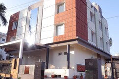 Hotel The Golden Palms