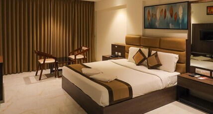 Adyar Plaza Inn by RAK Rooms, Mangaluru Room Type - DeluxeDouble AC Room