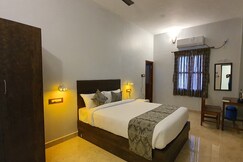 Le Supreme Inn (the lap of luxury)