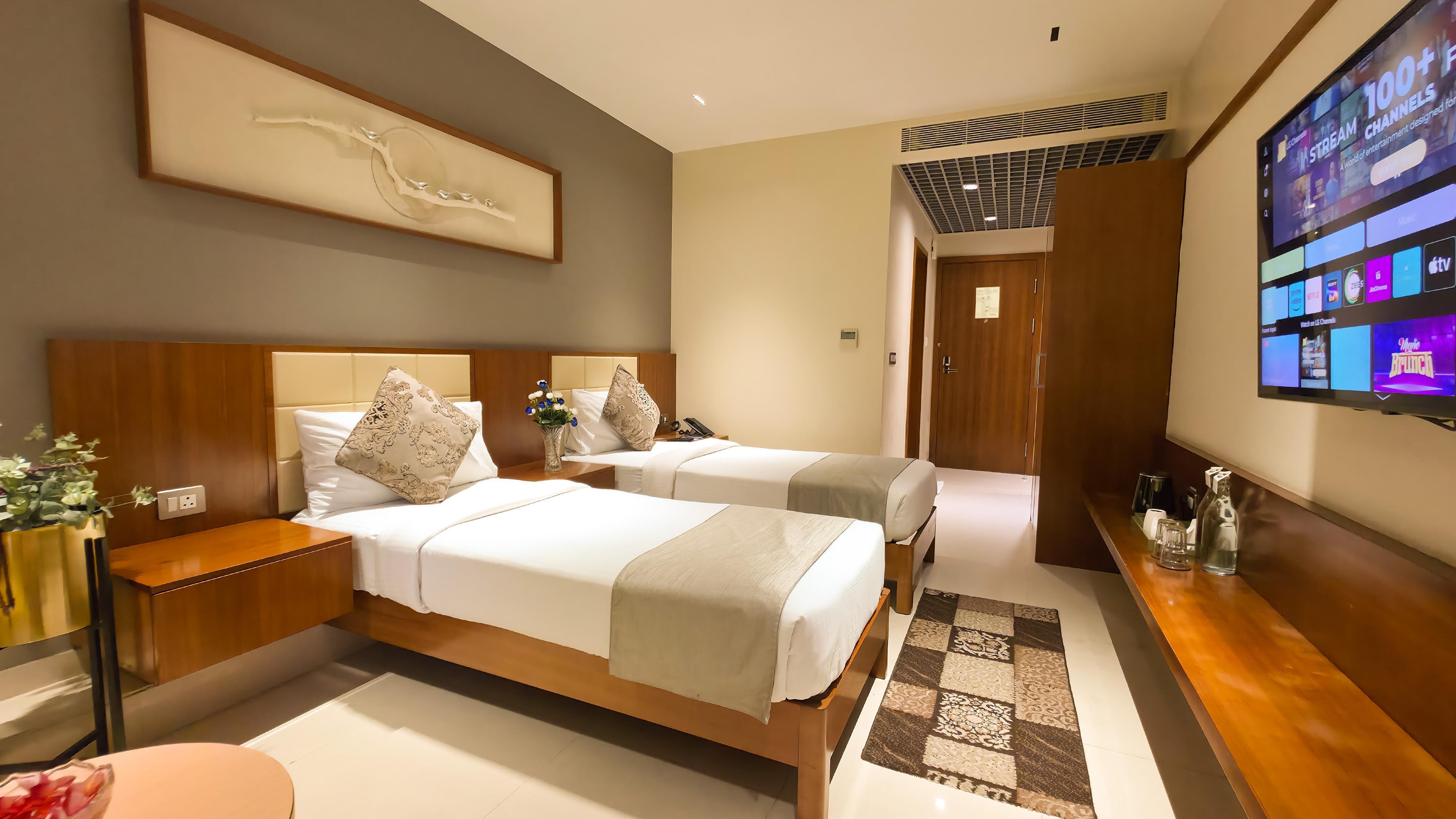 Morvee Hotels,Durgapur - Tap to explore photos
