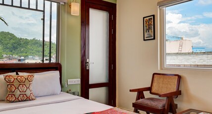 HOTEL SETHI LEGACY Room Type - Deluxe Room with Balcony and Hill View HOTEL SETHI LEGACY Room Type - Deluxe Room with Balcony and Hill View