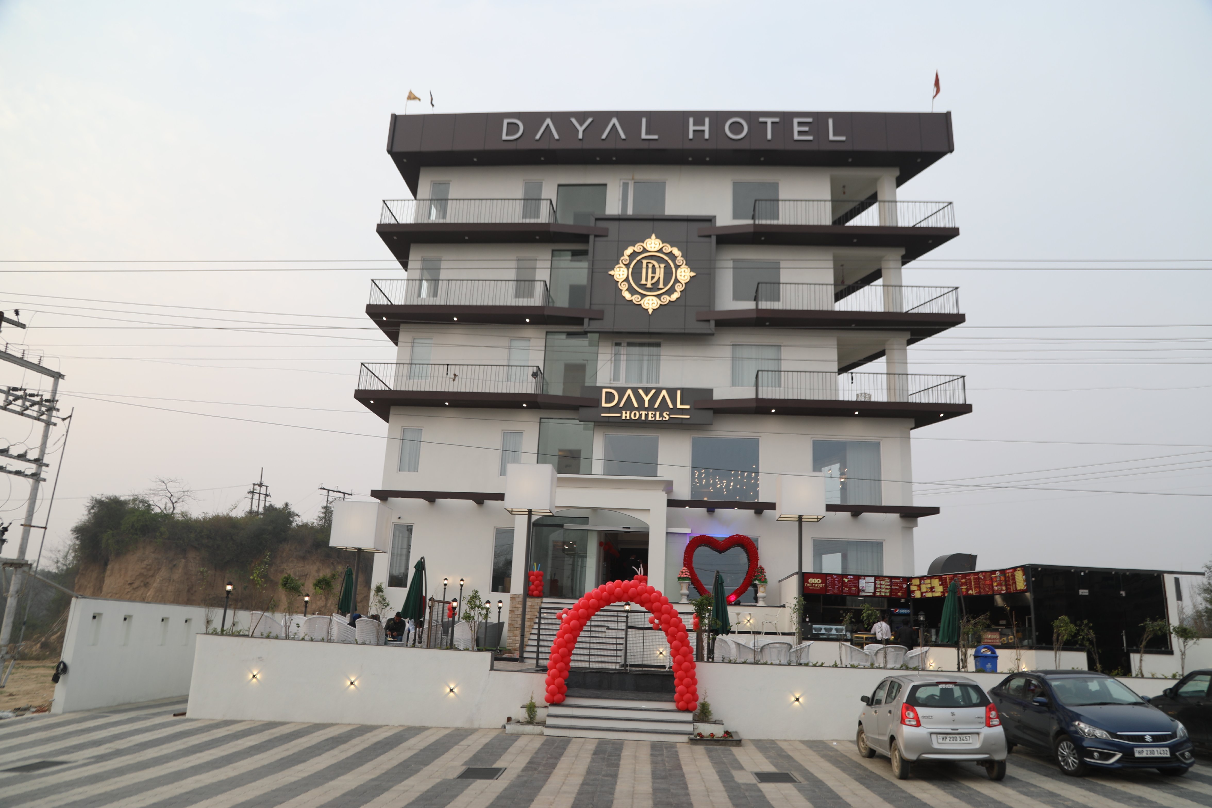 Dayal Hotel
