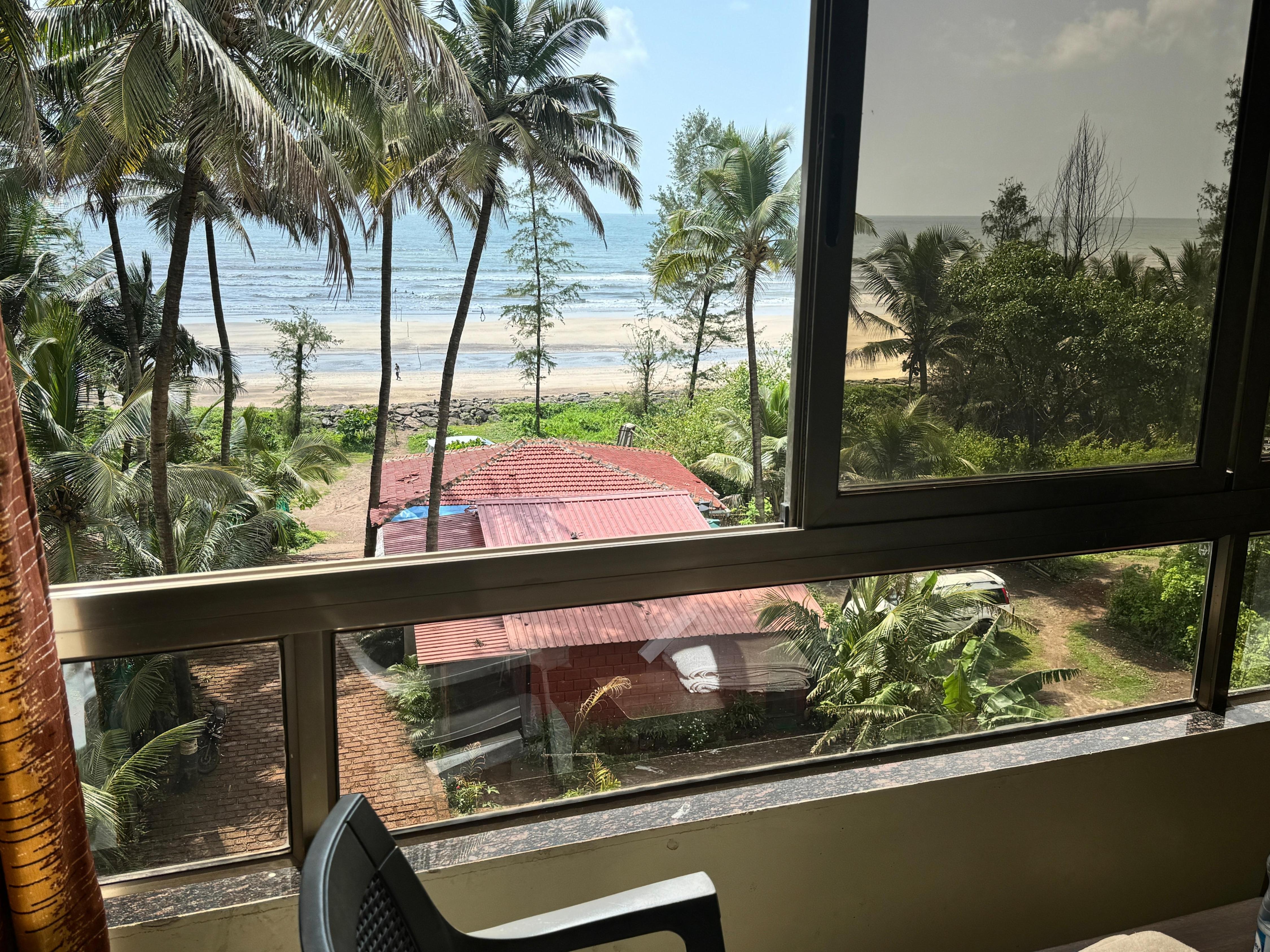 Happy Days Diveagar | Room & Wi-Fi - Tap to explore photos
