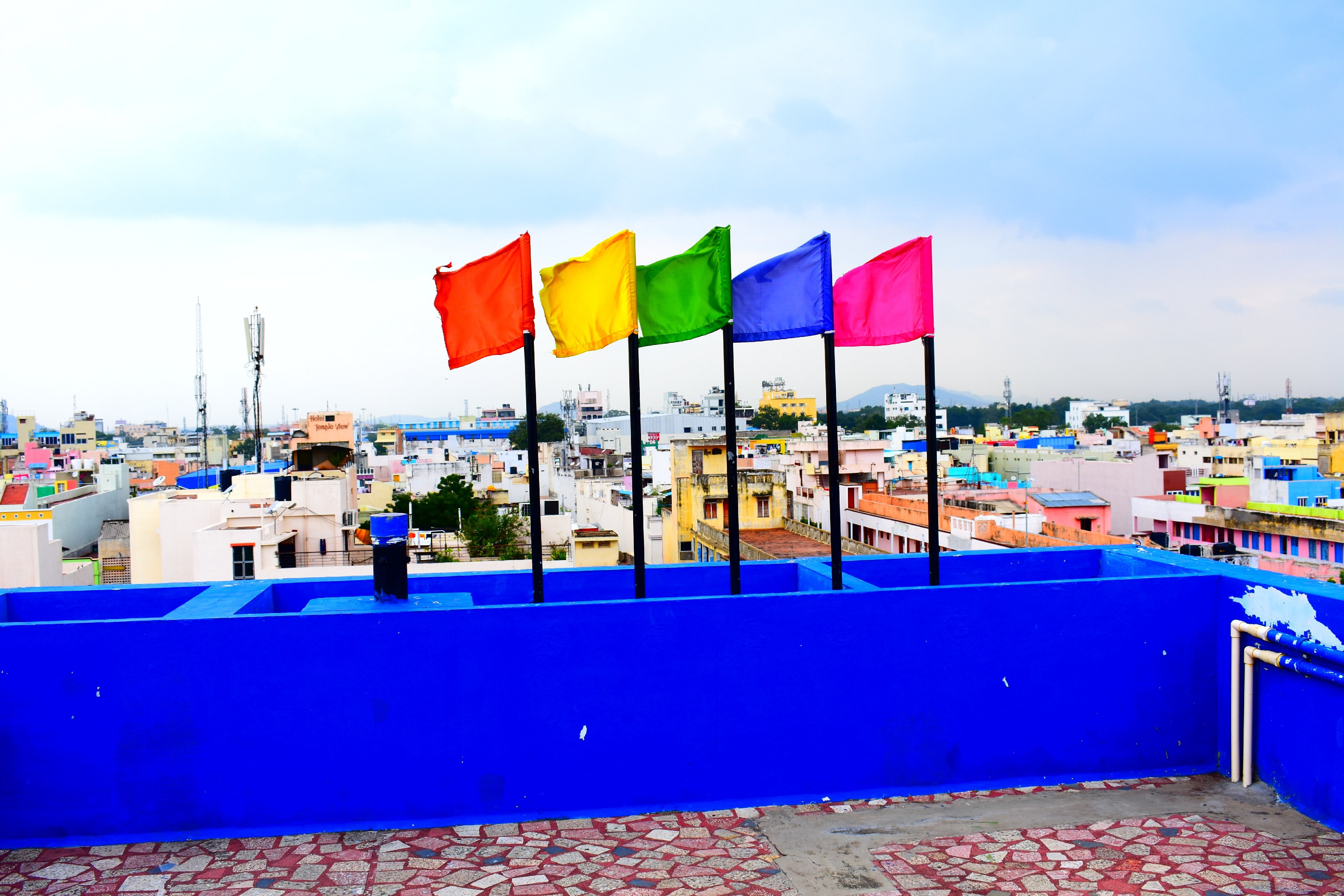 SRI THIRUPATHY RESISDENCY - Tap to explore photos