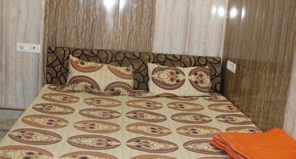 Sri Yoga Ashram | Forest, Mountain & River View Retreat Room Type - Small AC Room