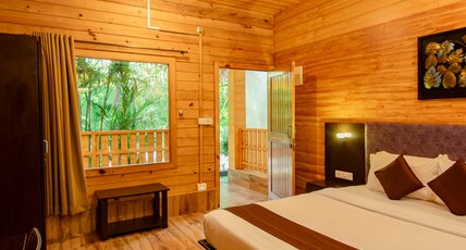 Majestic Eco Comforts Room Type - Deluxe cottages Majestic Eco Comforts Room Type - Deluxe cottages