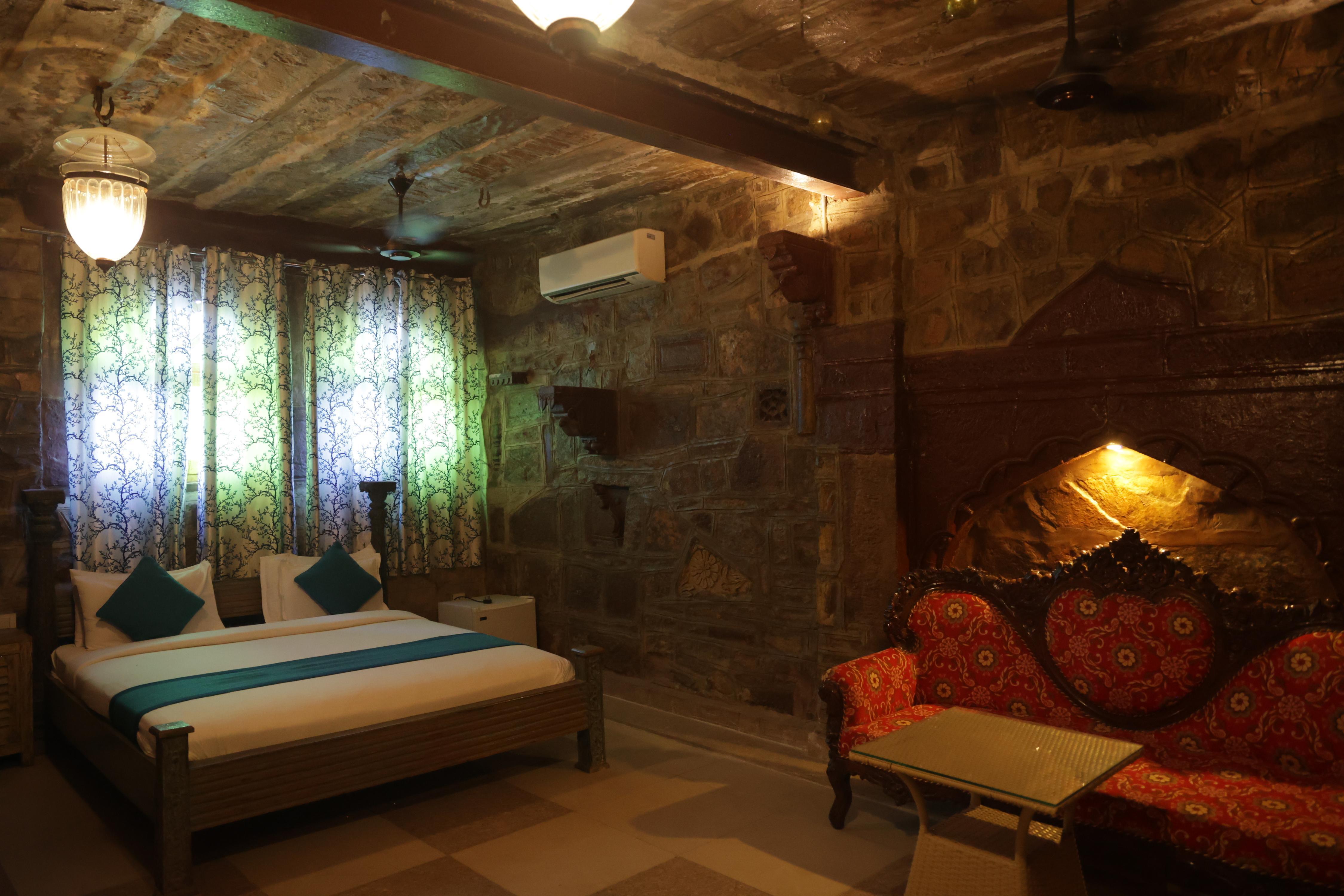 Jhankar Haveli Room Type - INDER SUITE