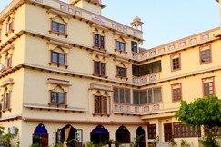 Mahal Rajwada Resort