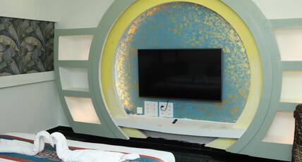 Royal Palace Marina Room Type - ROYAL DOUBLE BED ROOM