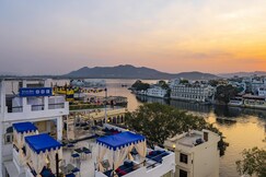 Shalom Backpackers Udaipur | Rooms & Dorms