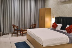 Mahadev Residency | Rooms & Caretaker