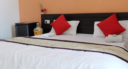 Madhav Bahavan Ayodhya Room Type - Deluxe