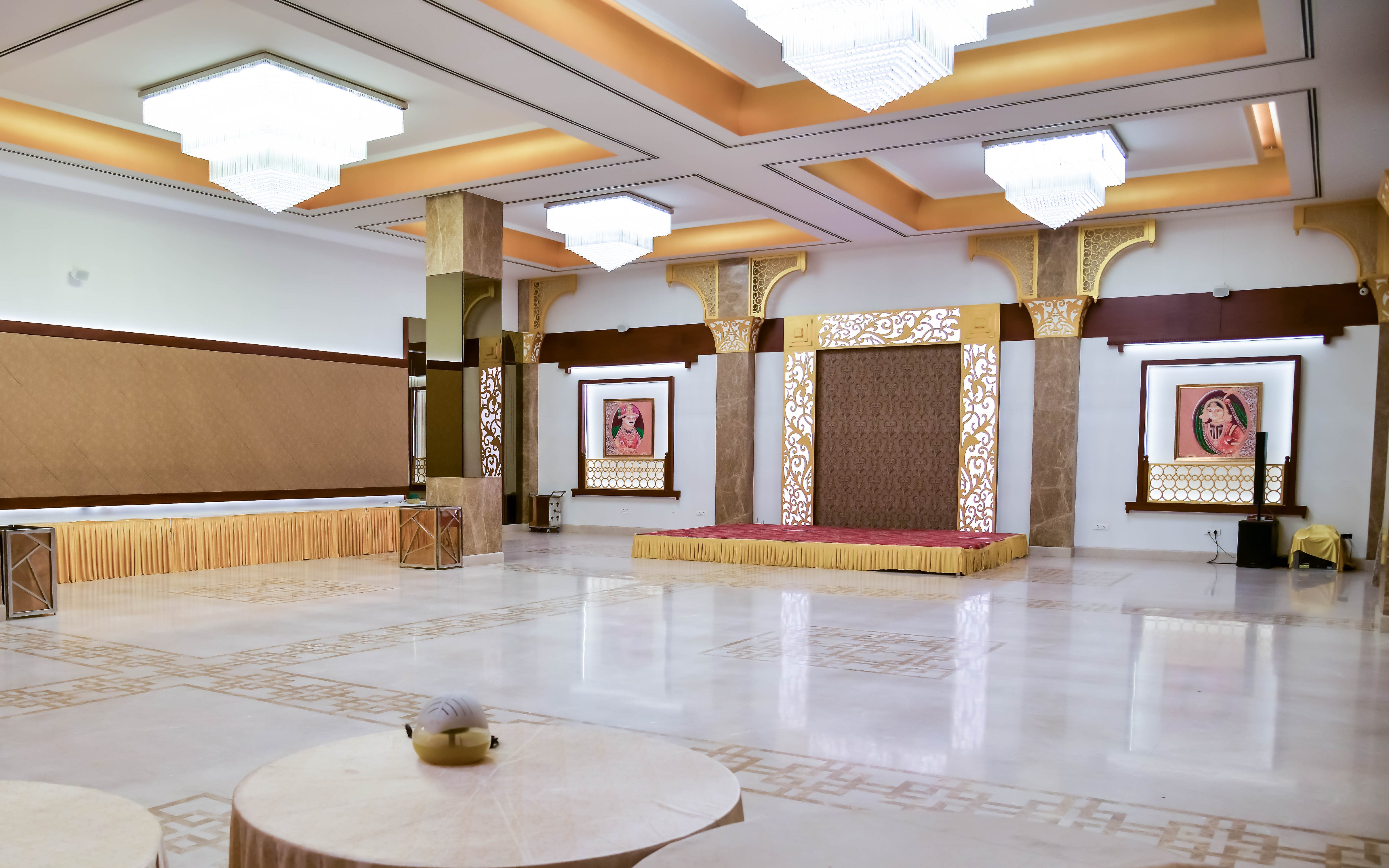 Main gallery