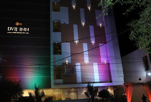 Hotel DVIJ Inn