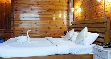 The Empyrean | Room with Sea views Room Type - Deluxe Room with Sea View The Empyrean | Room with Sea views Room Type - Deluxe Room with Sea View