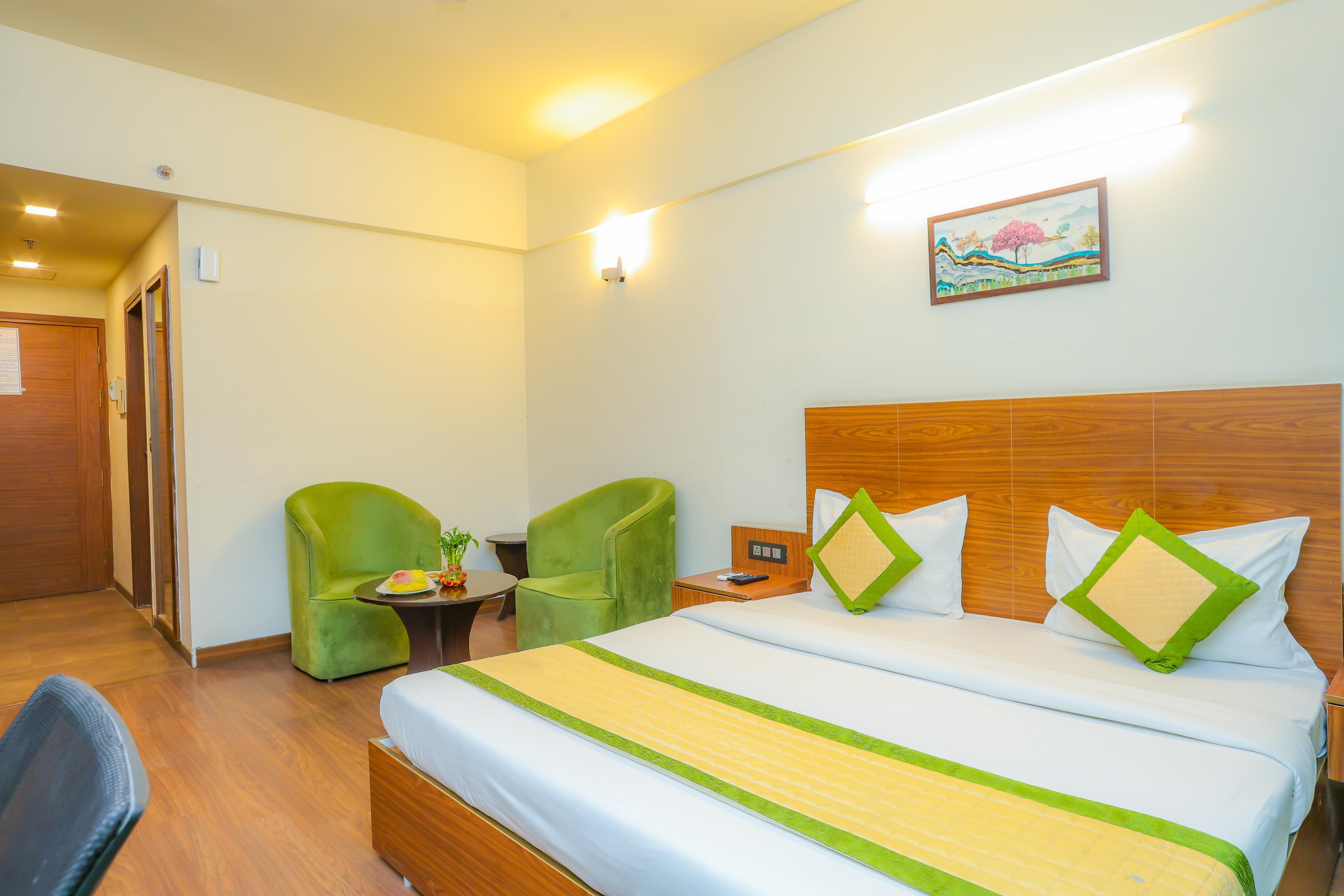 Hotel Livbox - Tap to explore photos