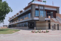 Prakash Farm
