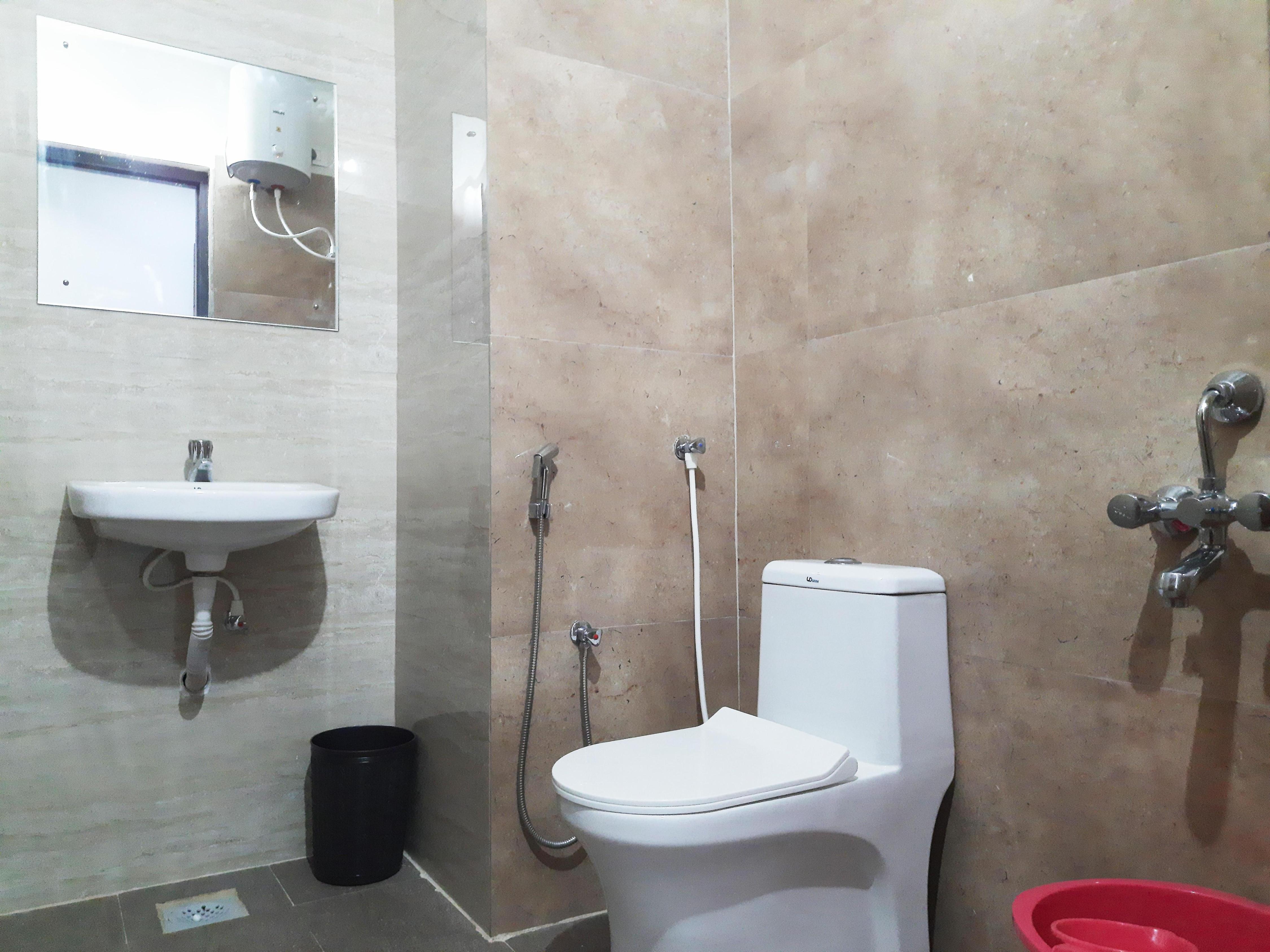 Hotel Abedrooms- Budget stay Thanjavur - Tap to explore photos