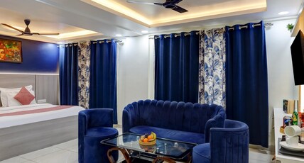 Hotel Vibe BLU & Banquet Advant Expressway Room Type - Family Suite Hotel Vibe BLU & Banquet Advant Expressway Room Type - Family Suite